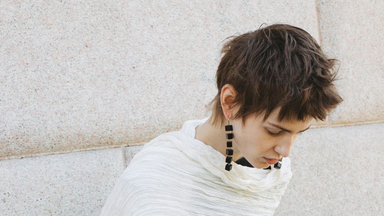 A New Generation of Jewelry Designers Is Bringing Back Art Deco · 图 2