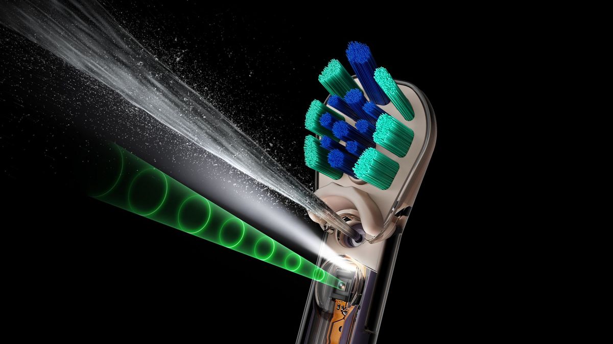 Forget iPhone 18, this creative is doing street photography with a Dyson electric toothbrush 配图 19