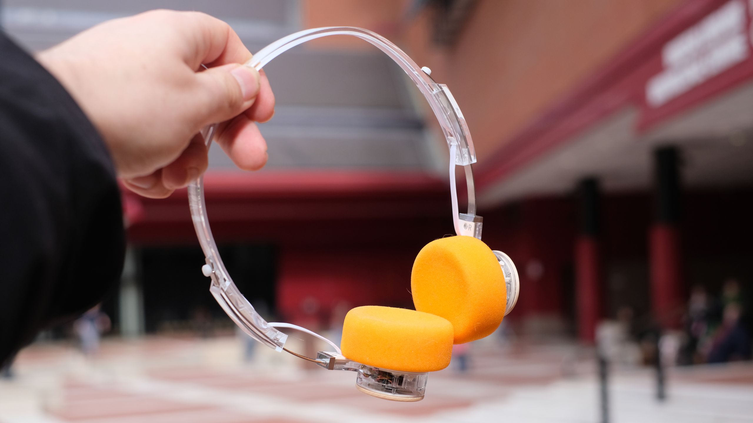 Want Star-Lords' headphones? This modern version is only $30 配图 17