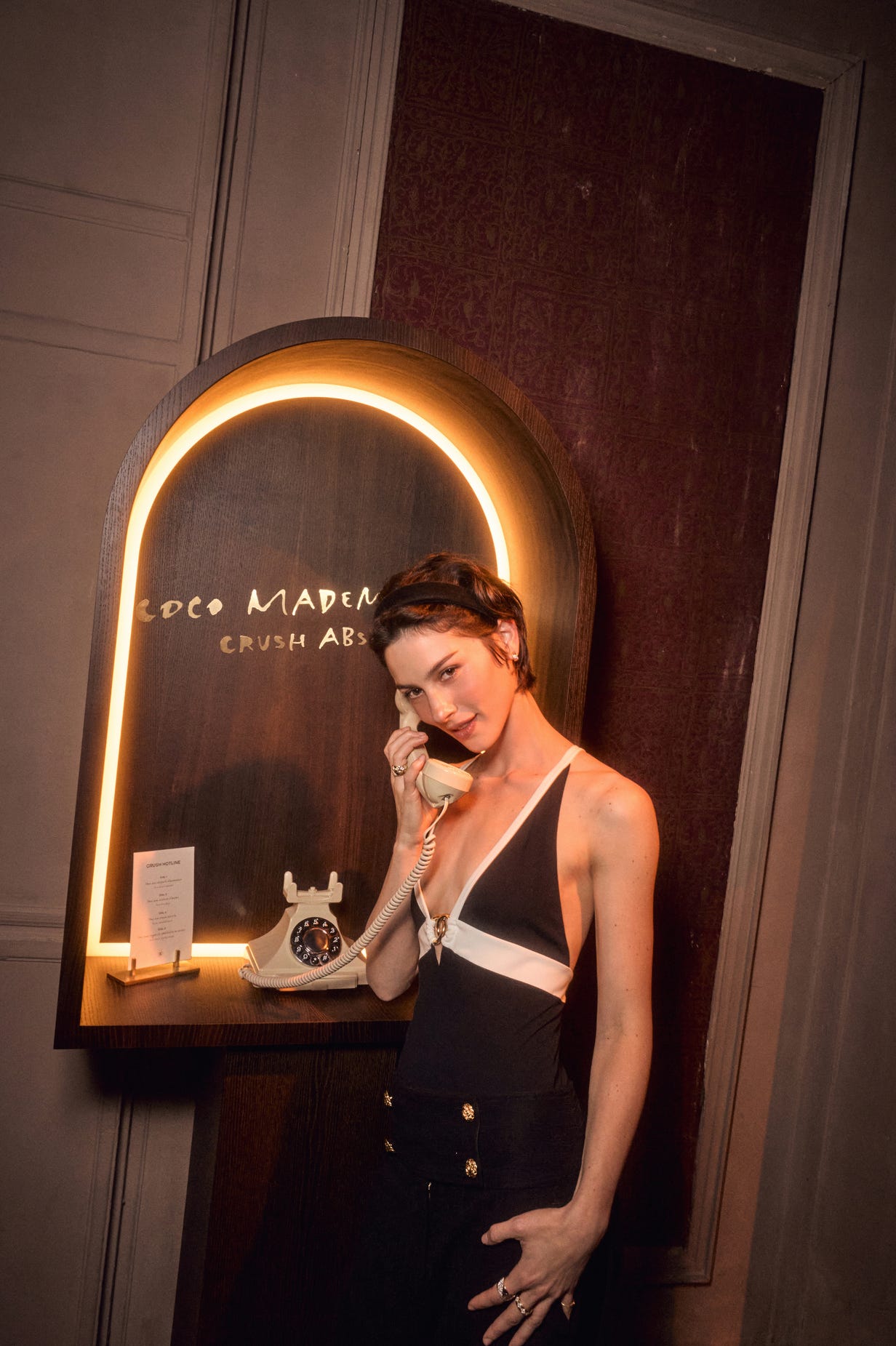 Gracie Abrams Is Chanel's New Coco Mademoiselle Face—See Inside Her Paris Party · 图 1