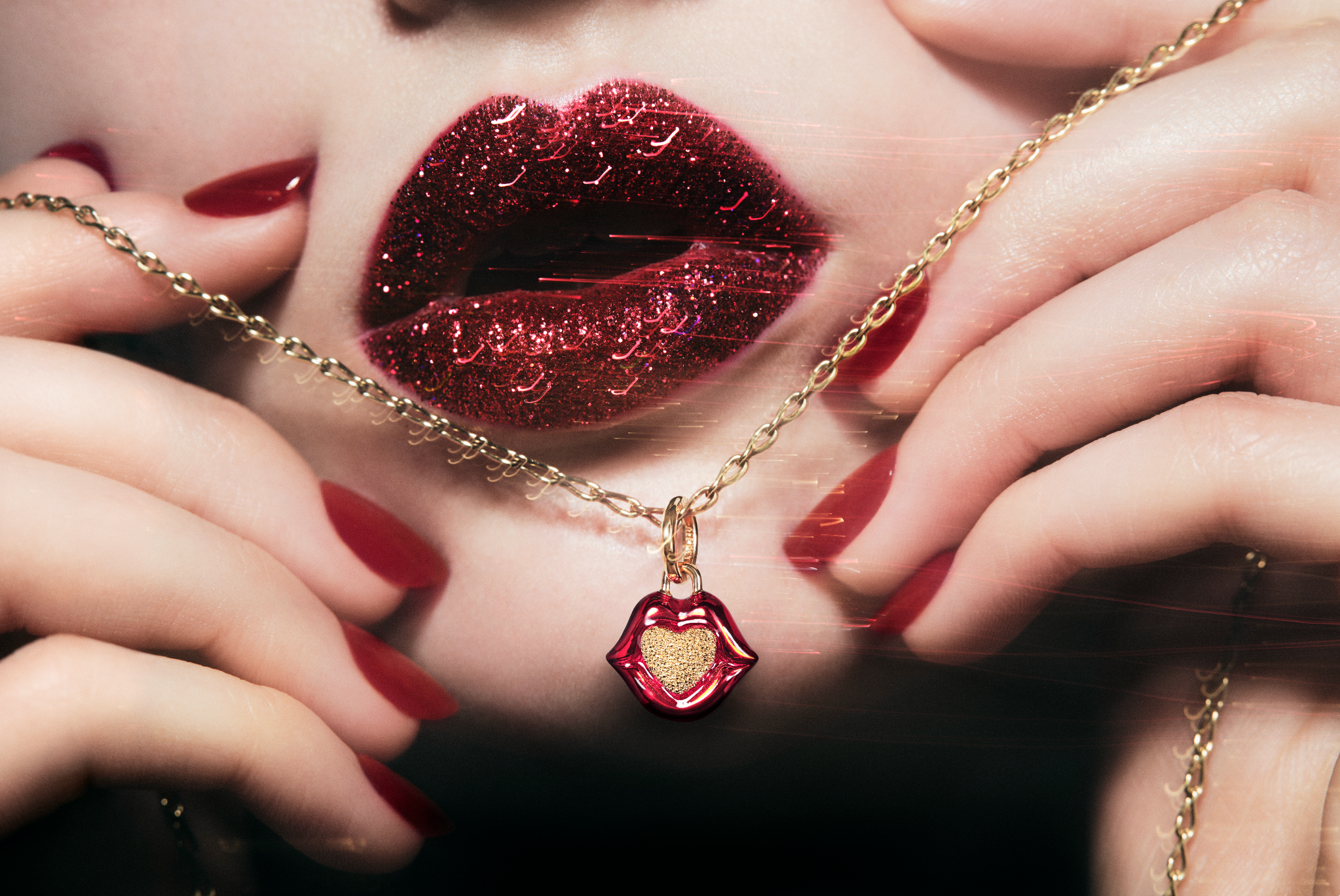 Pandora Taps Pat McGrath for a Beautified Jewelry Collection · 图 1