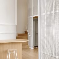 Ivy Studio creates "soothing" exotic animal clinic in brutalist Quebec bank · 图 8