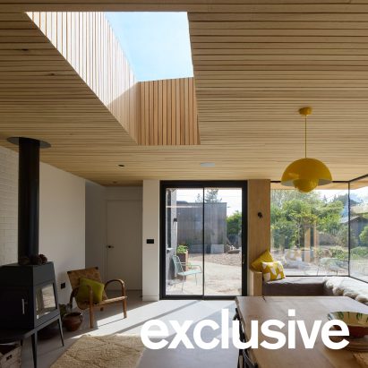 RX Architects expands Sussex home with extension "immersed in the garden"