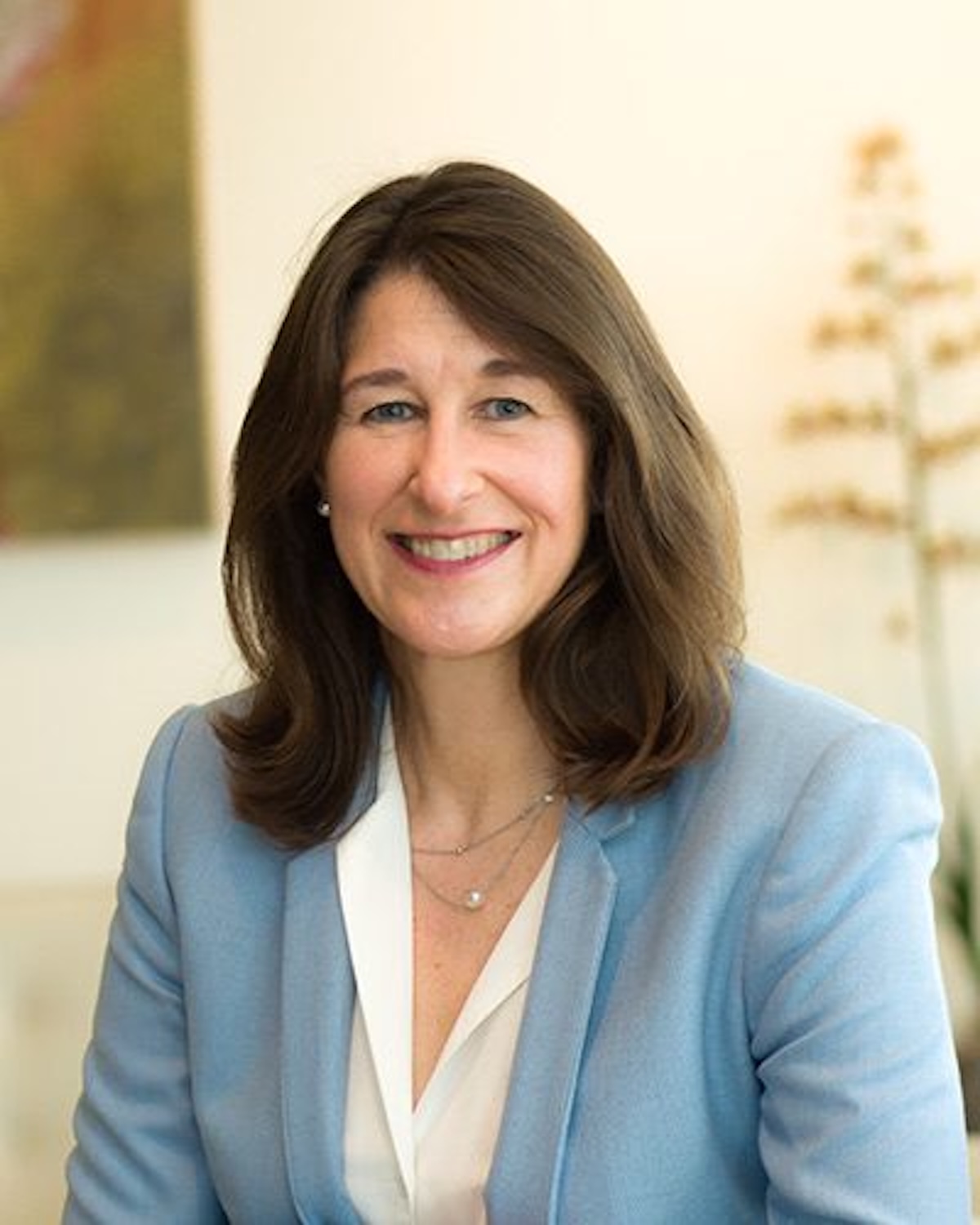 Shuffle Board: Nike Adds LVMH Exec; Lycra Names CEO · 图 13
