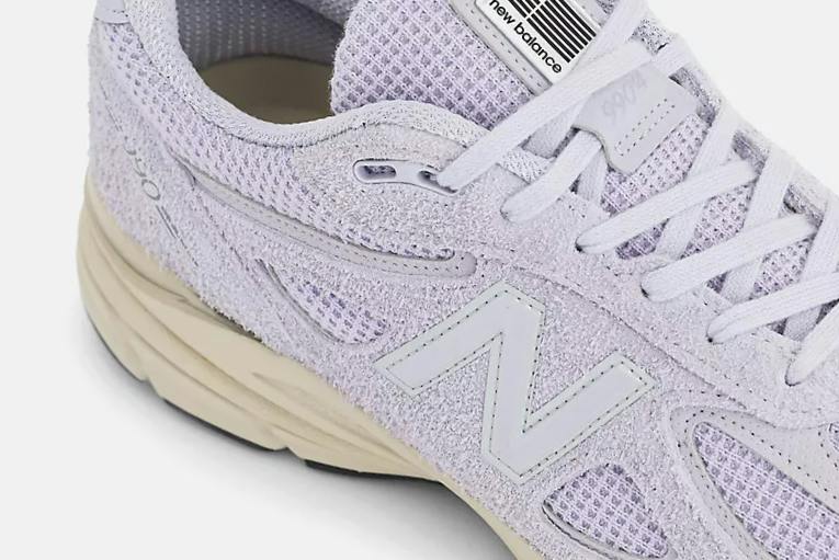 New Balance Issues an All-American Cotton Candy Classic