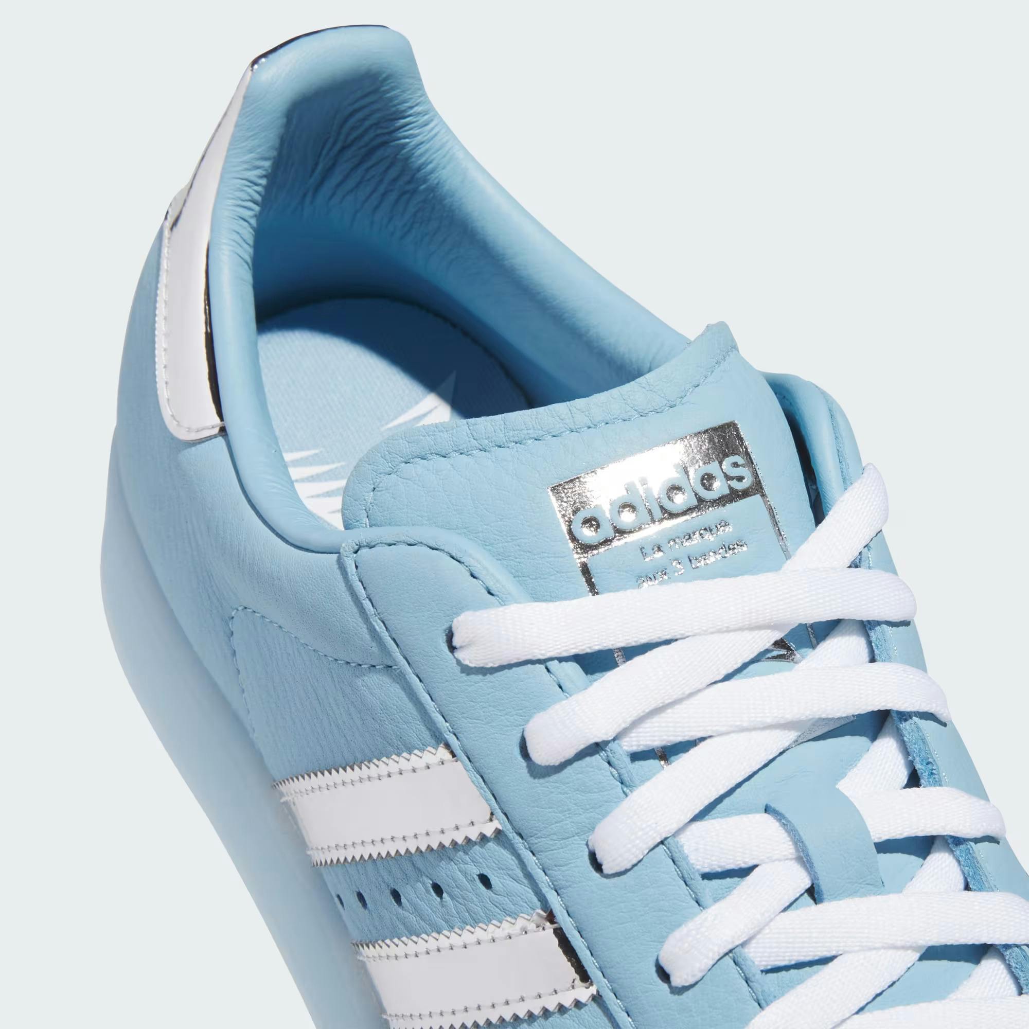 Ant-Man Iced Out adidas' Iconic Court Classic · 图 2