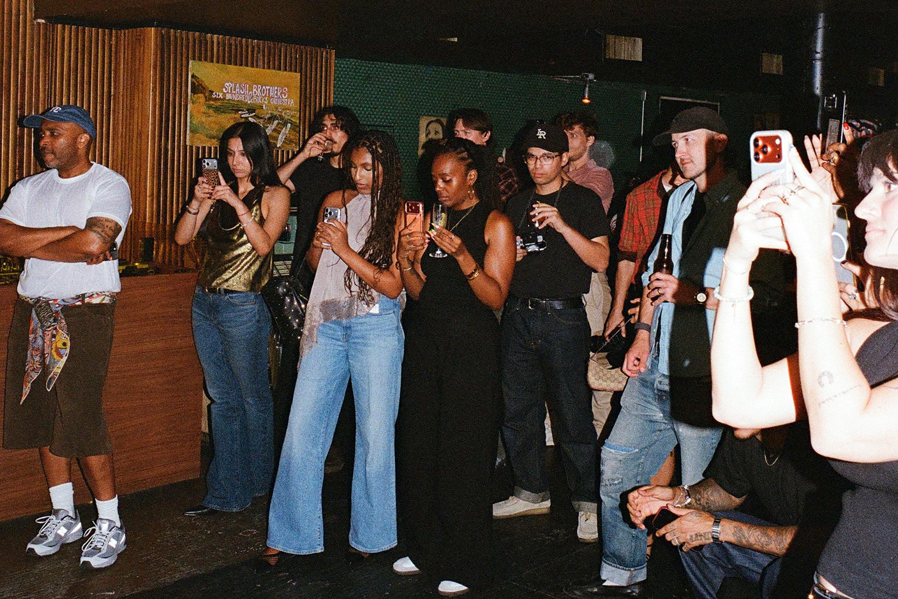 Classics Never Fade: AG Jeans Raises the Standard for NYFW · 图 10