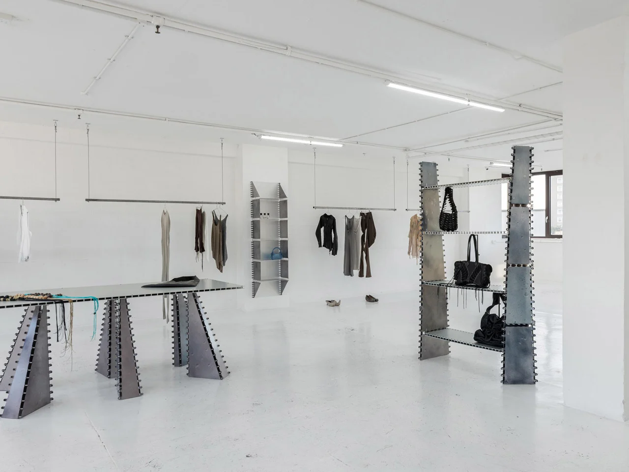 Tom Pearson’s Riveted Furniture Makes the Limits of a Workshop Visible